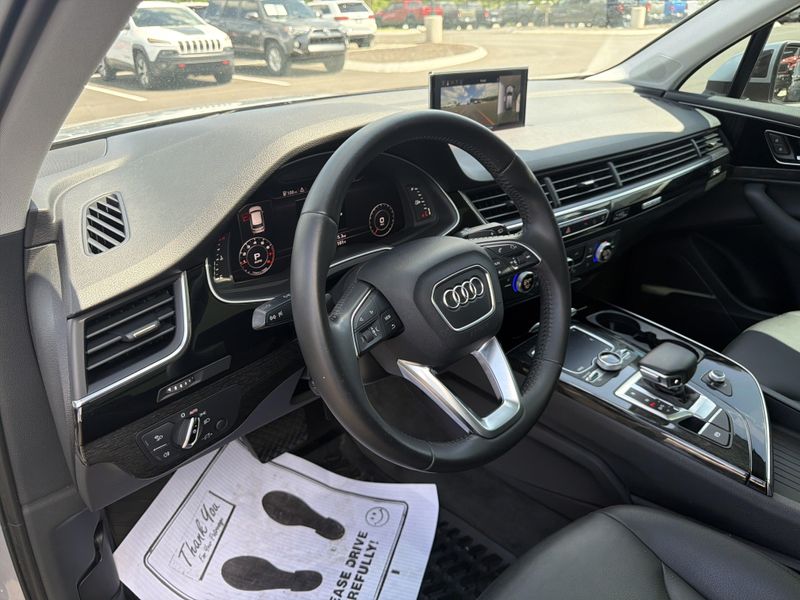 Used 2017 Audi Q7 Premium PlusImage 35