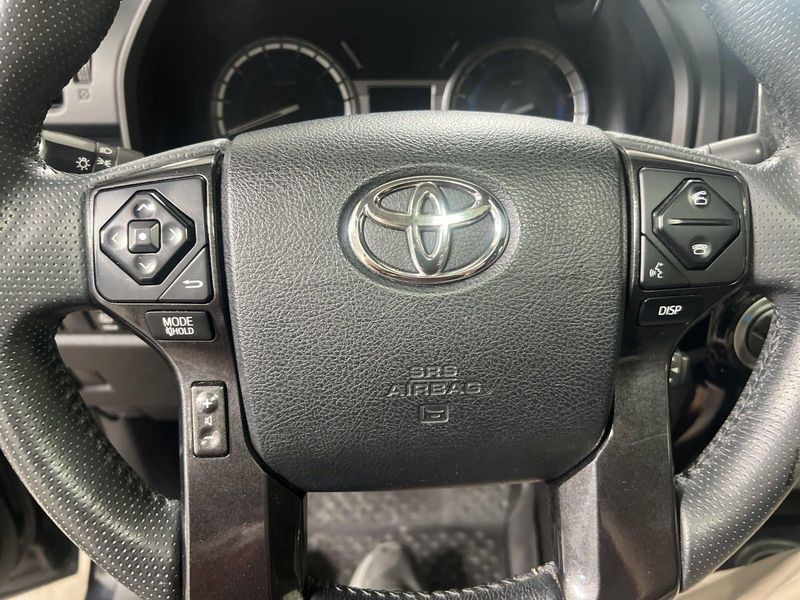 2019 Toyota 4Runner Limited NightshadeImage 31