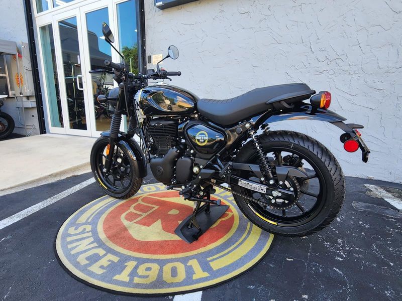 New 2024 Royal Enfield HUNTER 350 Image 6