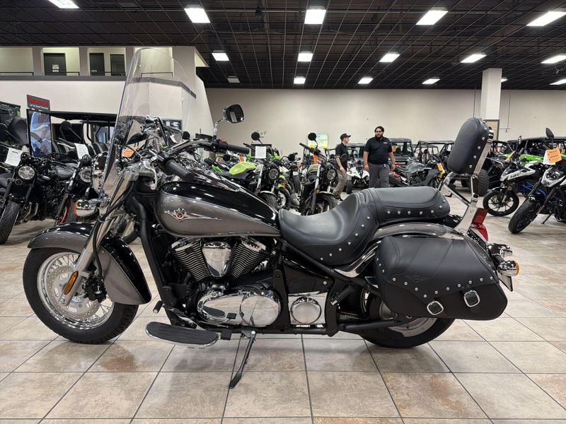 New 2026 Kawasaki VULCAN 900 CLASSIC LT Image 14