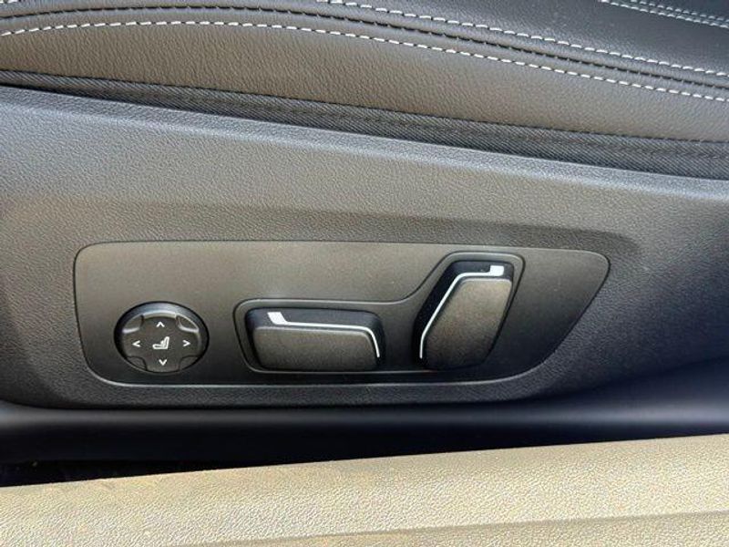 New 2026 BMW 4 Series M440iImage 18