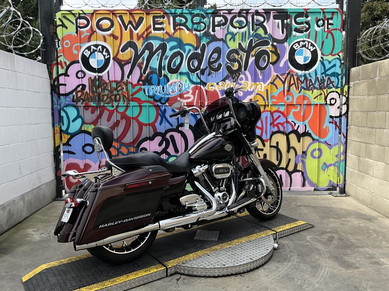 Used 2022 HARLEY Street Glide Special Image 6