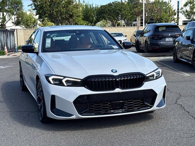New 2026 BMW 3 Series 330iImage 5