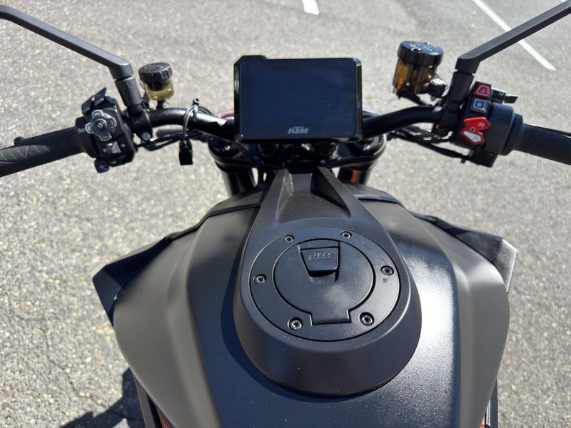 2020 KTM Super Duke 1290 R 