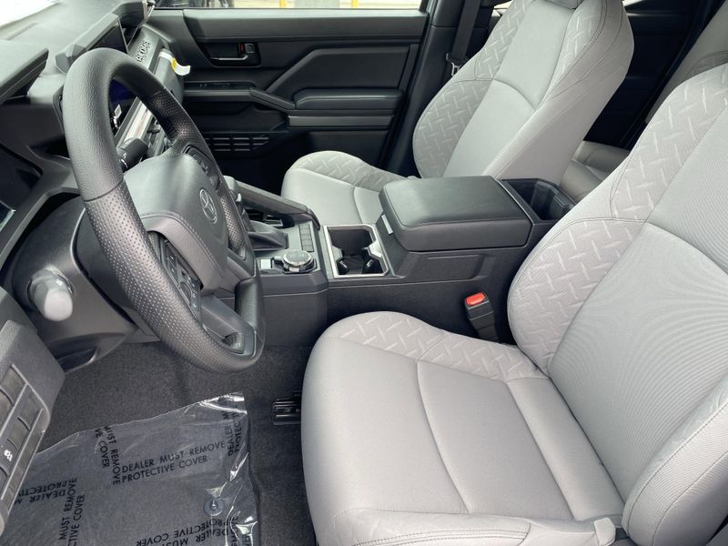 New 2025 Toyota Tacoma SR5Image 14