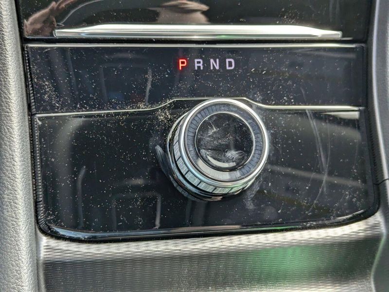 New 2024 Jeep Grand Cherokee L Limited 4x2Image 36