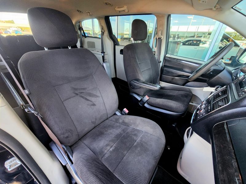 Used 2012 Dodge Grand Caravan SE