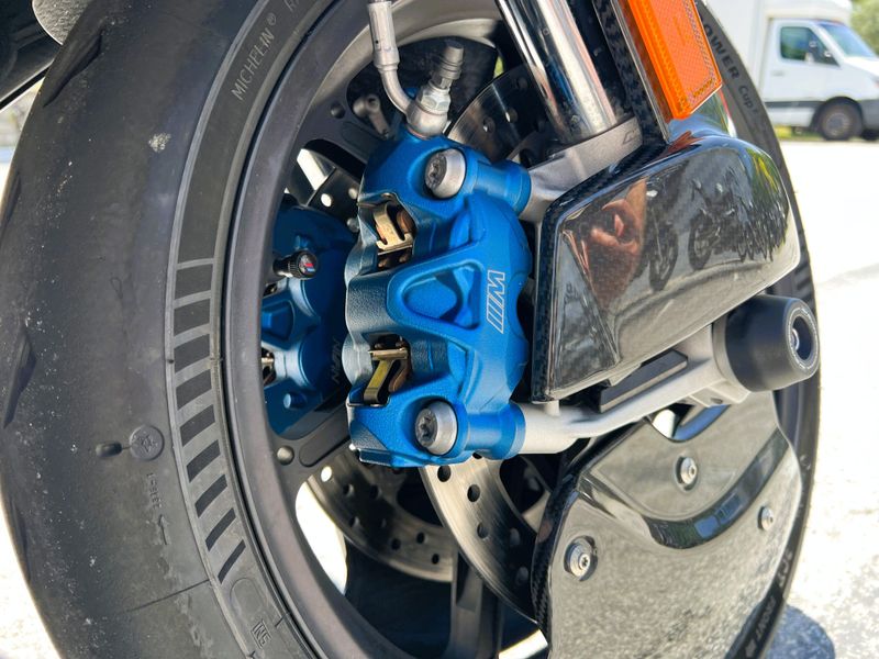 2024 BMW M 1000 RR Competition 