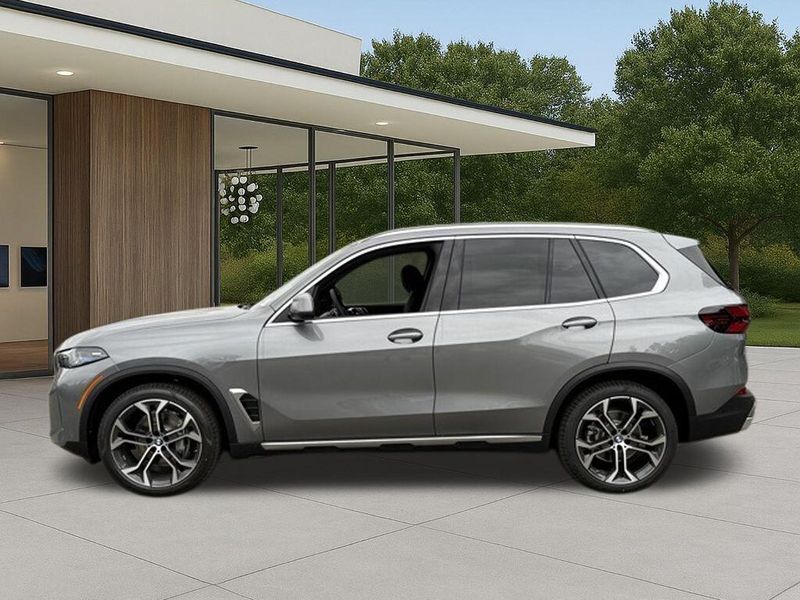 New 2026 BMW X5 xDrive40iImage 13