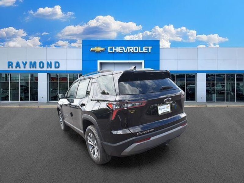 New 2026 Chevrolet Equinox LTImage 6