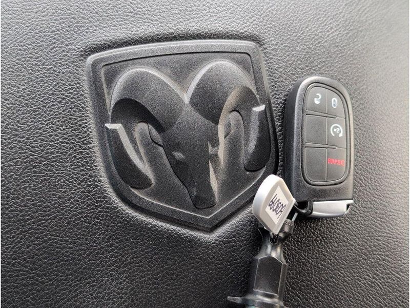 Used 2017 RAM 3500 LaramieImage 22