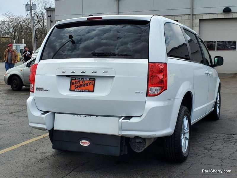 2020 Dodge Grand Caravan SXTImage 12