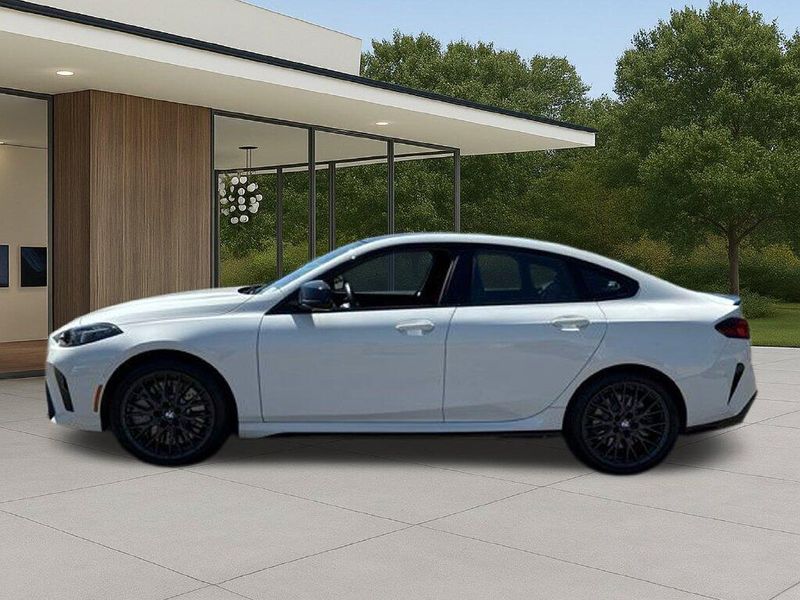 Used 2026 BMW 2 Series M235i xDriveImage 13