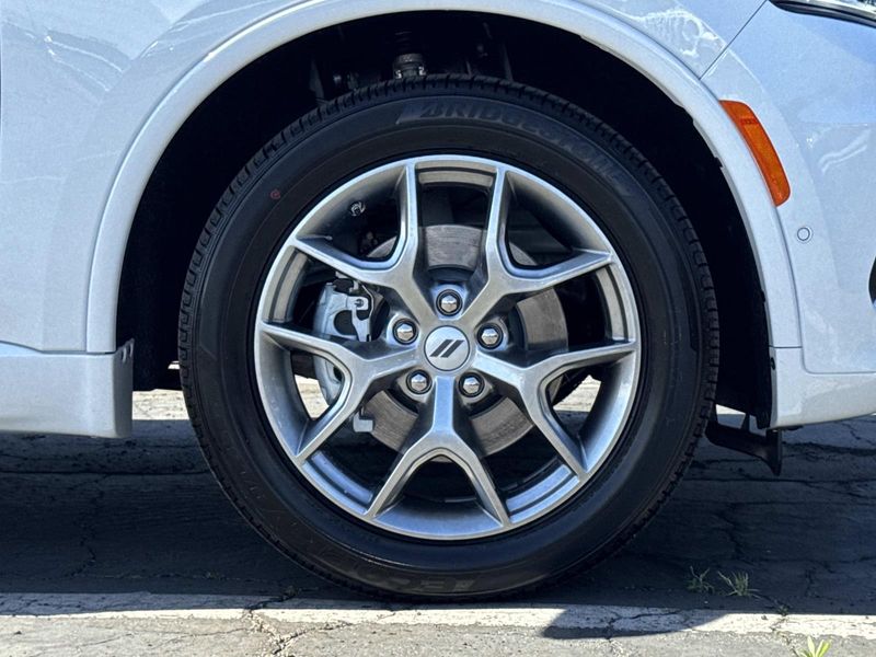 New 2026 Dodge Durango Gt Plus Awd Hemi V8