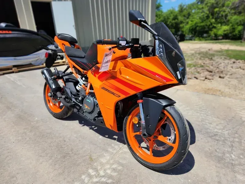 2024 KTM RC 390 ORANGEImage 4