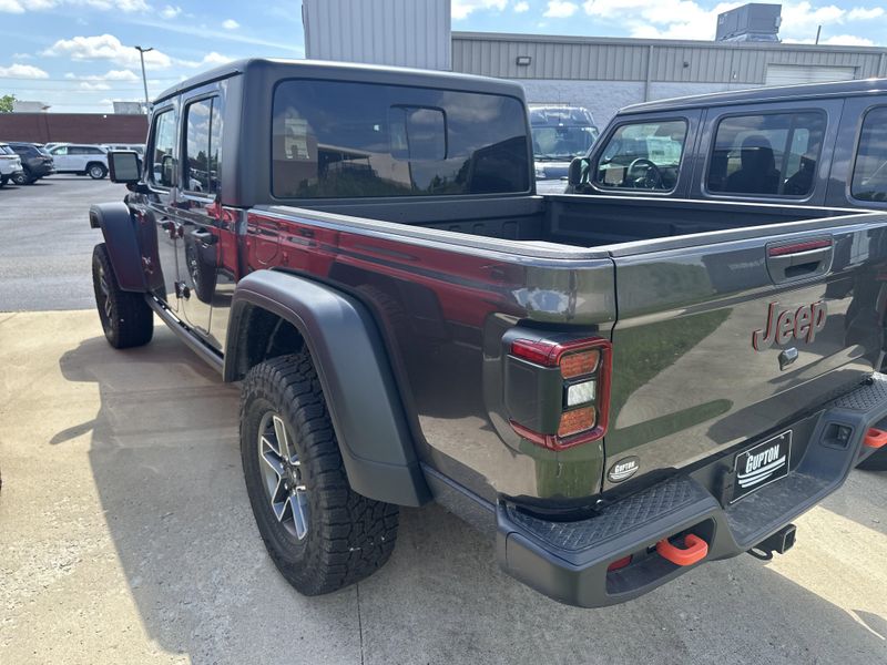 2025 Jeep Gladiator Mojave 4x4Image 11