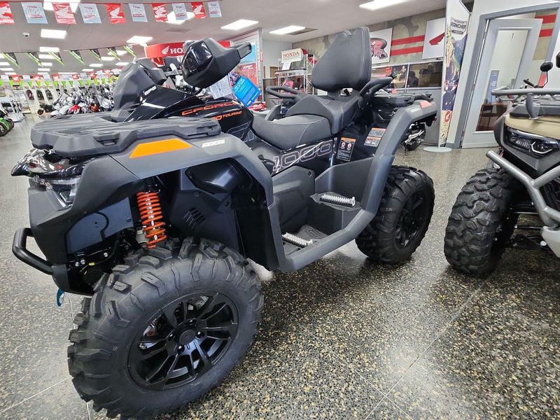 New 2025 CFMOTO CFORCE 1000 TOURING Image 11
