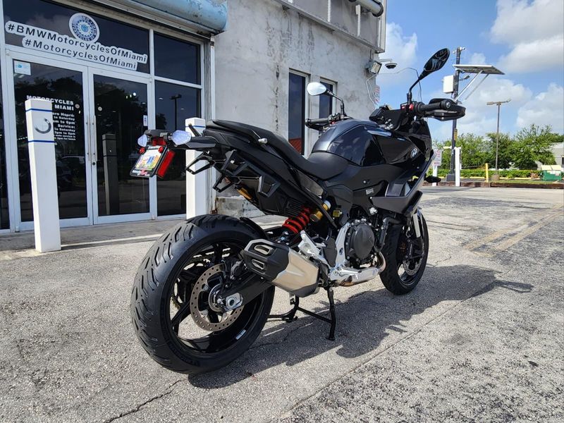 2026 BMW F 900 XRImage 13