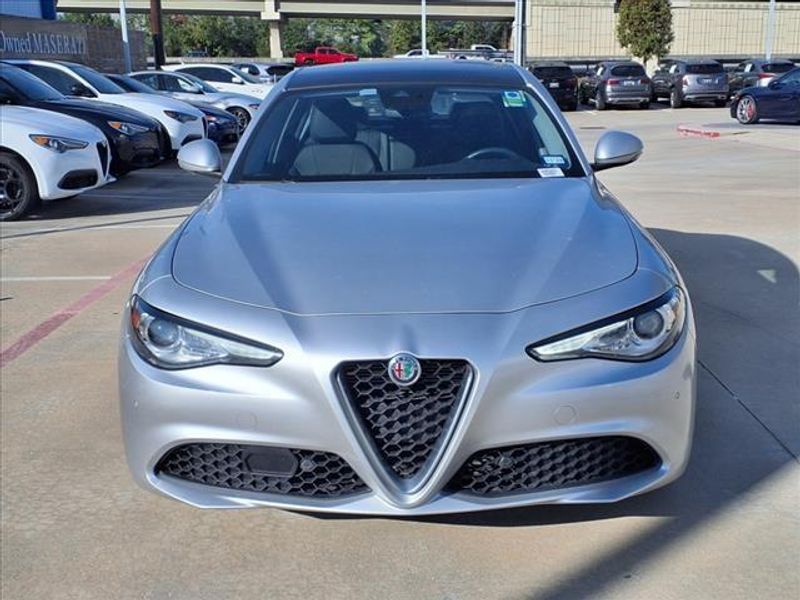 2021 Alfa Romeo Giulia TiImage 6