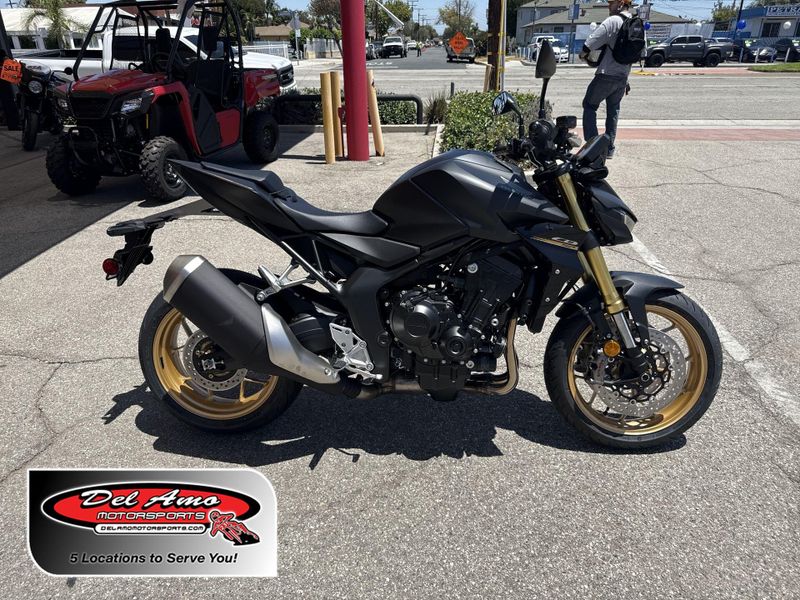 New 2026 Honda CB1000 HORNET SP Image 1