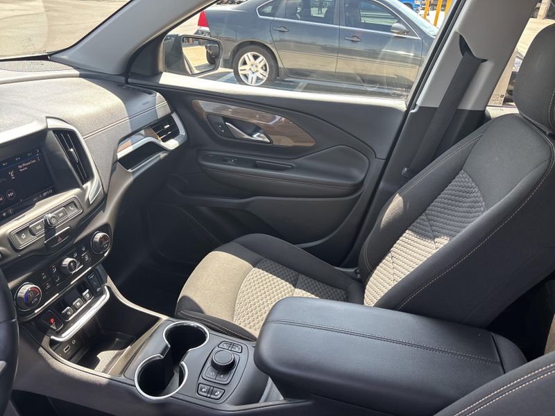 Used 2020 GMC Terrain SLEImage 15