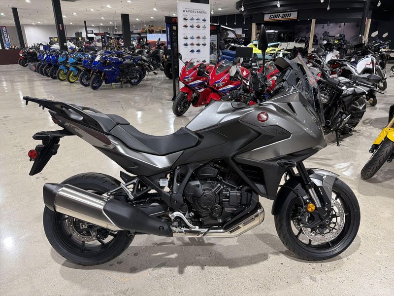 New 2026 Honda NT1100 DCT Image 10