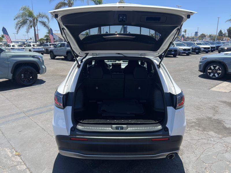 Used 2023 Honda HR-V SportImage 23