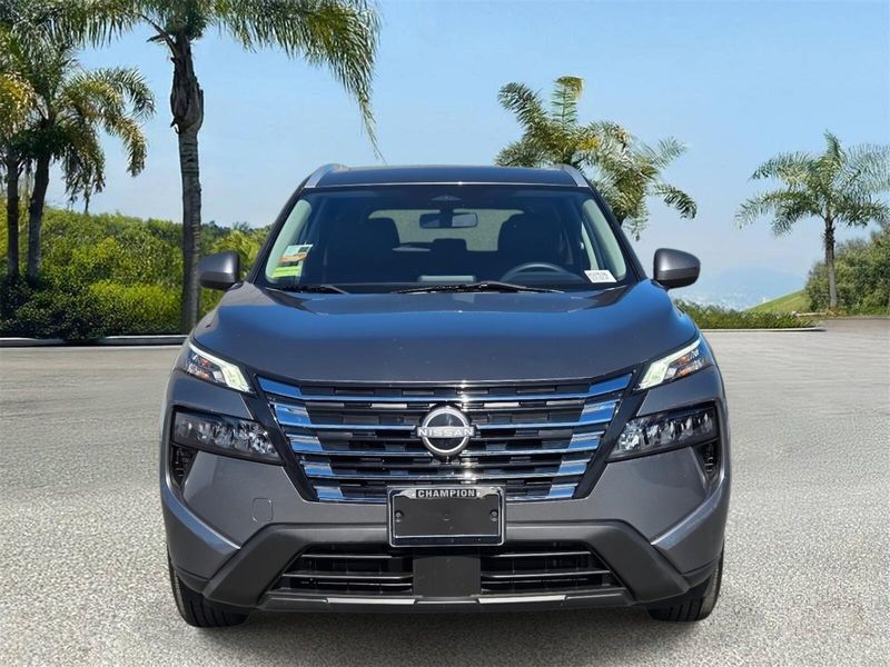 Used 2024 Nissan Rogue SV