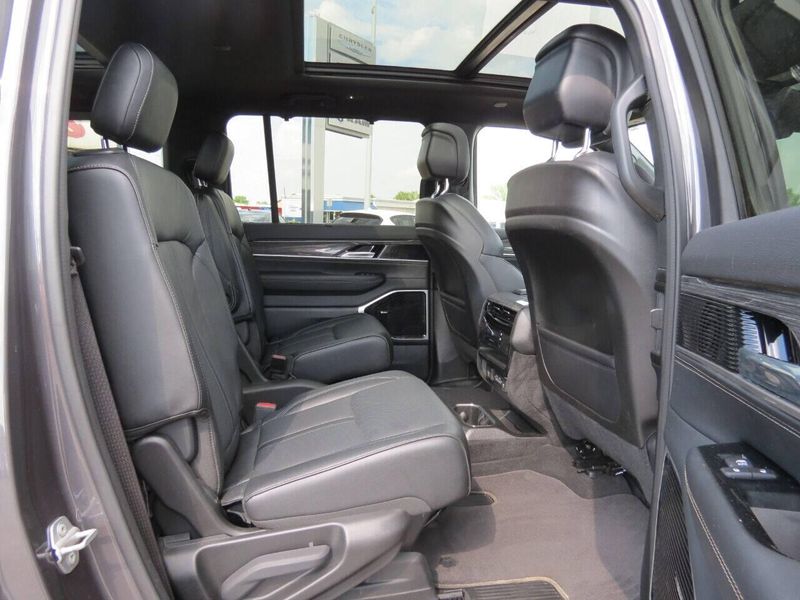2022 Wagoneer Series III 4x4 4dr SUV in a Gray exterior color and Blackinterior. Militello Motors ​507-200-4344 militellomotors.net 