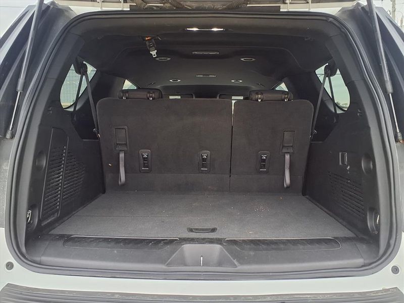 Used 2023 Chevrolet Suburban Commercial FleetImage 11