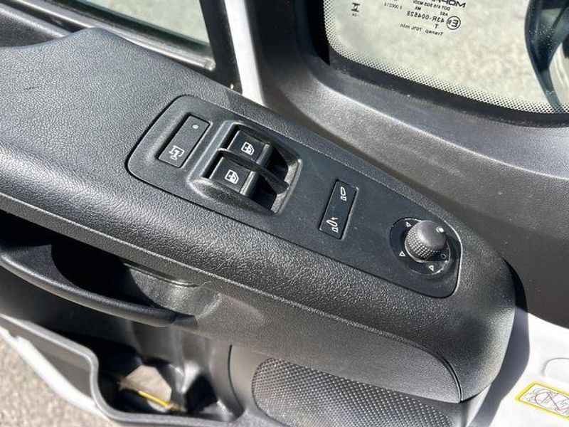 Used 2024 RAM ProMaster 2500 High RoofImage 19