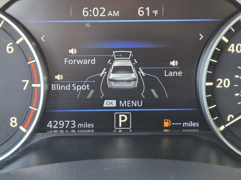 Used 2023 Nissan Altima 2.5 SR AWD Sedan