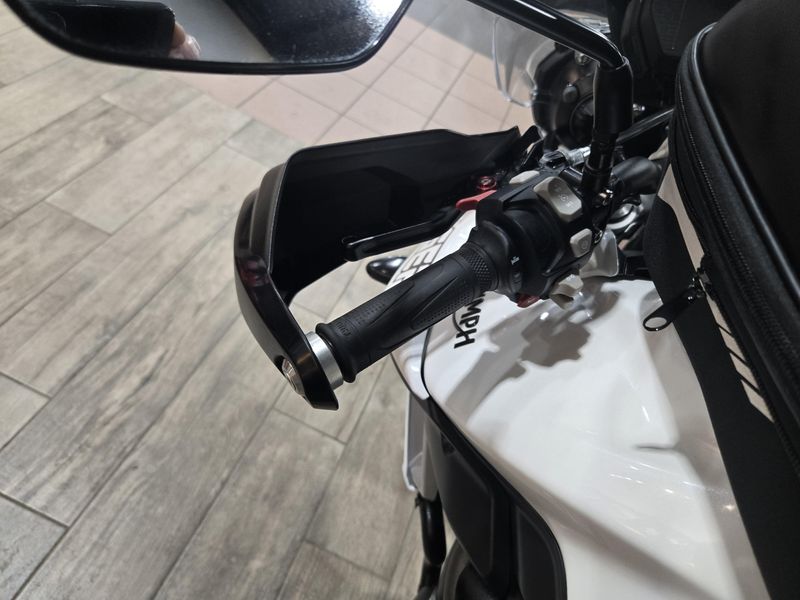 USED 2019 TRIUMPH TIGER 800 XRX Image 16