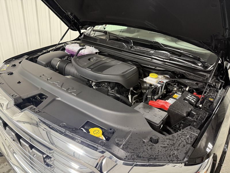 New 2026 RAM 1500 Laramie Crew Cab 4x4 5