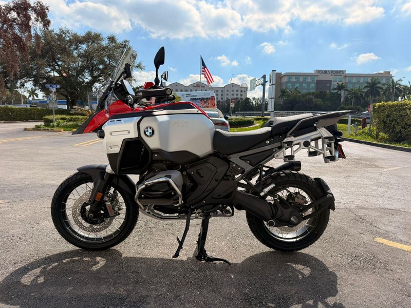 2025 BMW R 1300 GS AdventureImage 1
