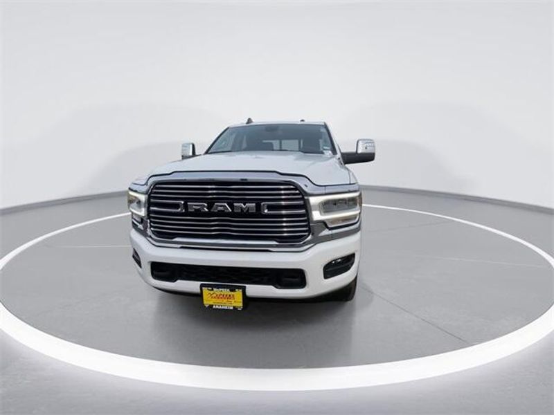 2024 RAM 2500 LaramieImage 3