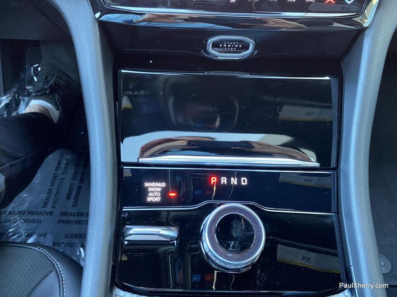 New 2026 Jeep Grand Cherokee L Laredo Altitude 4x4