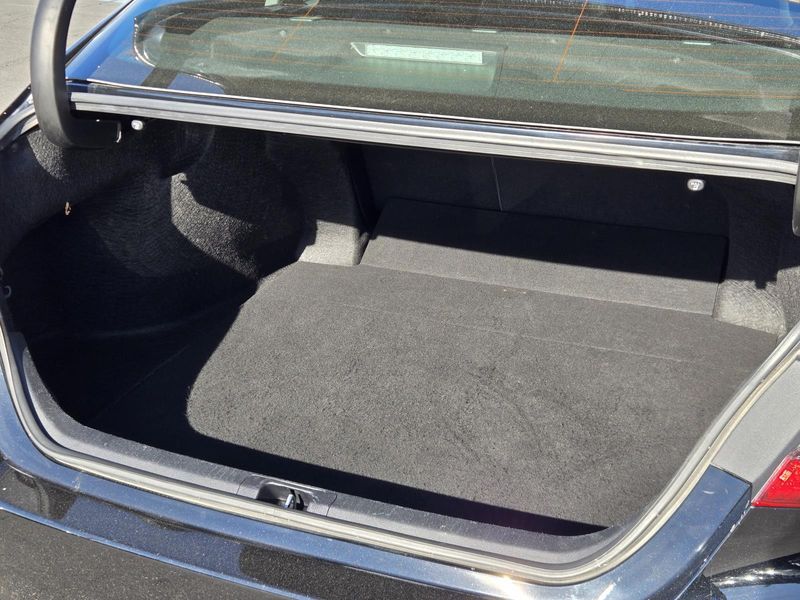 Used 2023 Toyota Camry SE Auto (Natl)