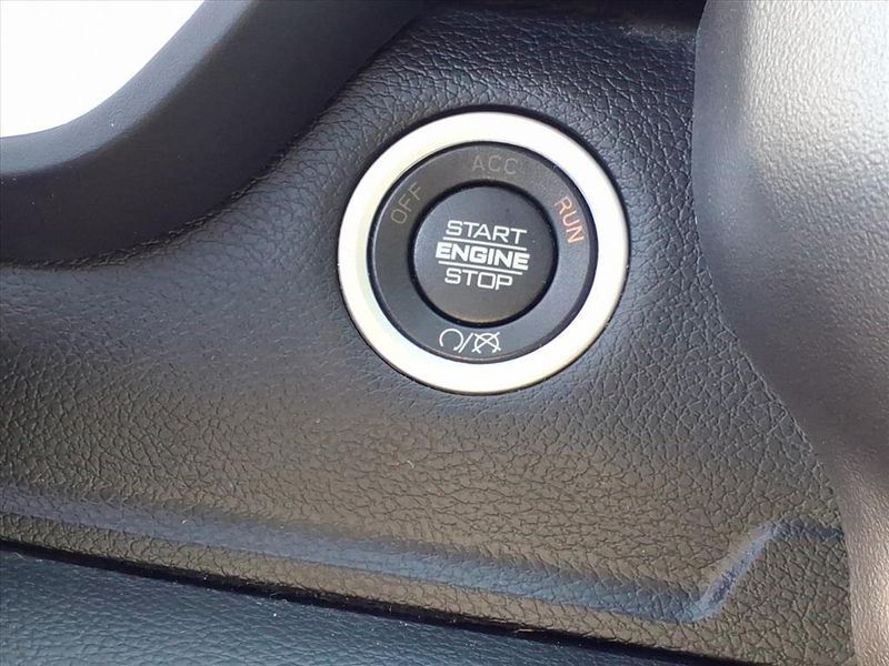 Used 2024 RAM 3500 LaramieImage 23