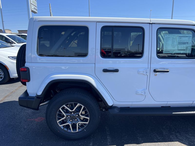 New 2026 Jeep Wrangler 4-door SaharaImage 6