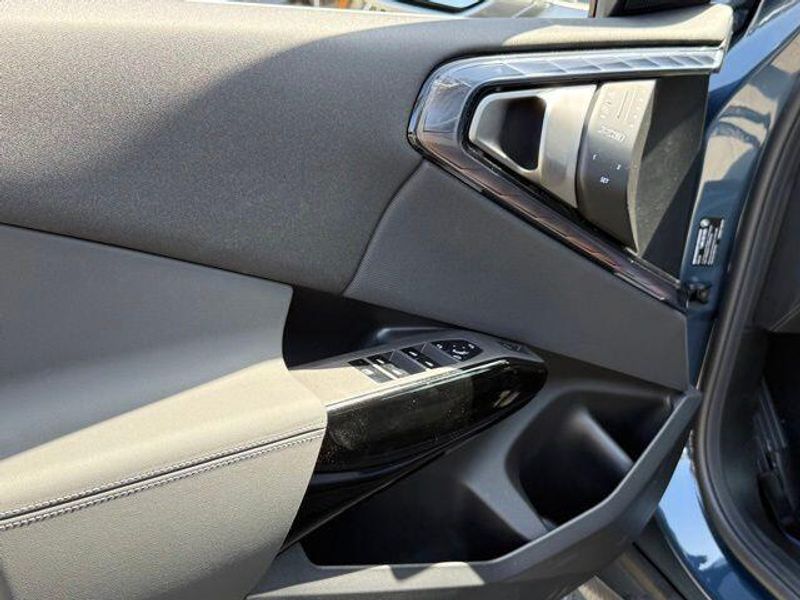 New 2026 BMW X3 30 xDriveImage 15