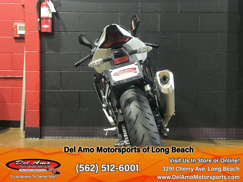 2025 Kawasaki NINJA ZX-4RR ABS Image 13