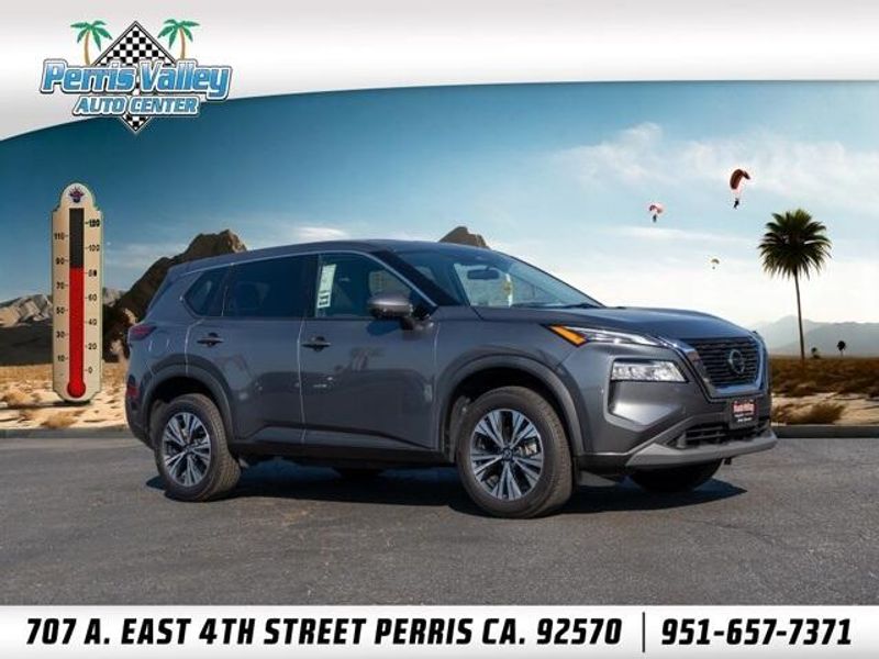 Used 2021 Nissan Rogue SVImage 1