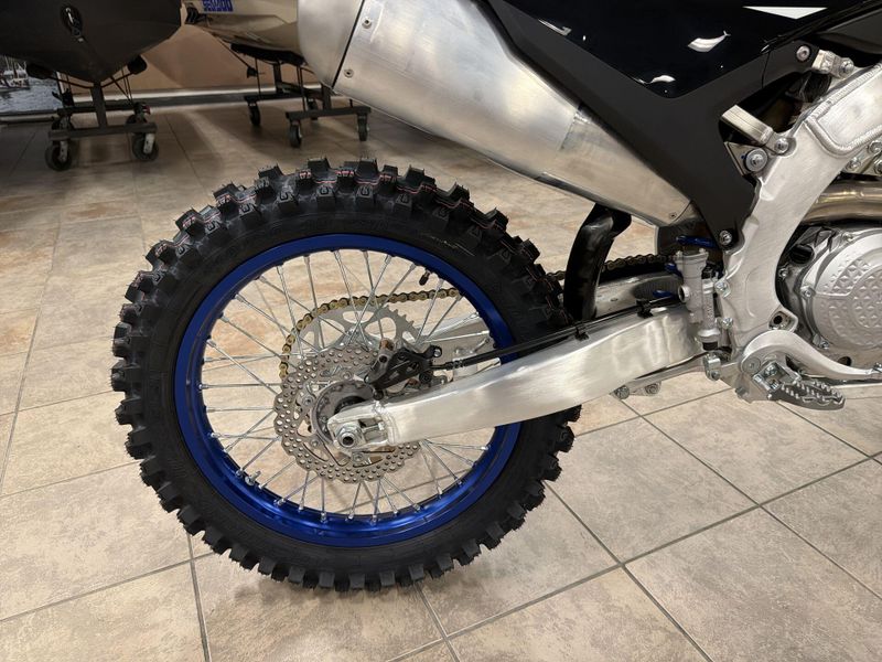 New 2027 Yamaha YZ250F MONSTER EDITION Image 22