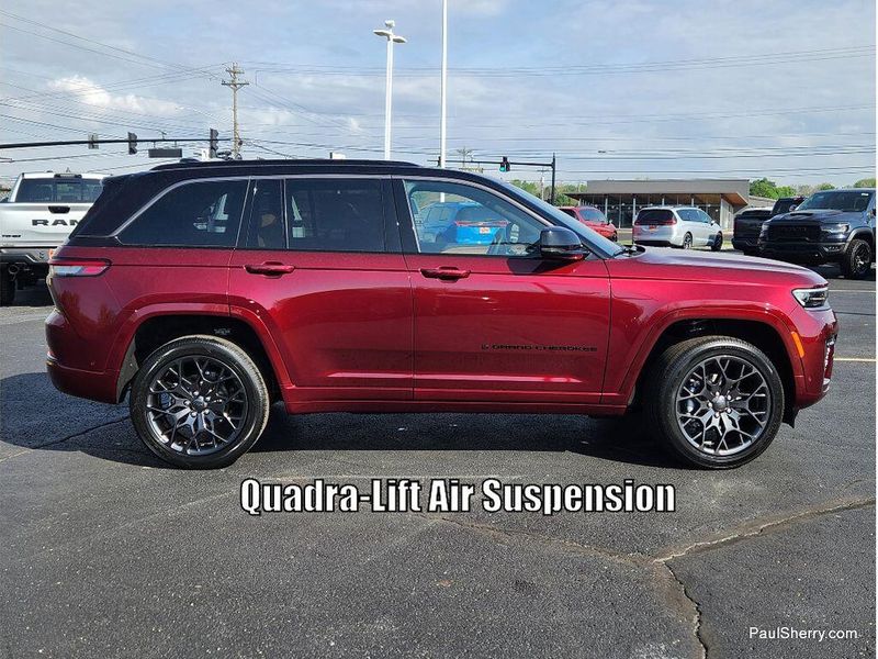 New 2026 Jeep Grand Cherokee Summit 4x4