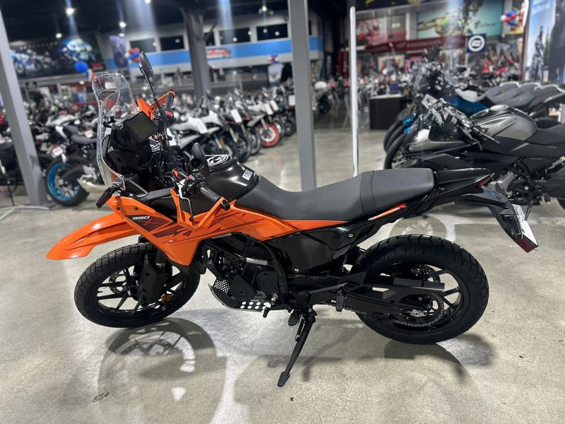 New 2025 KTM 390 ADVENTURE X Image 10