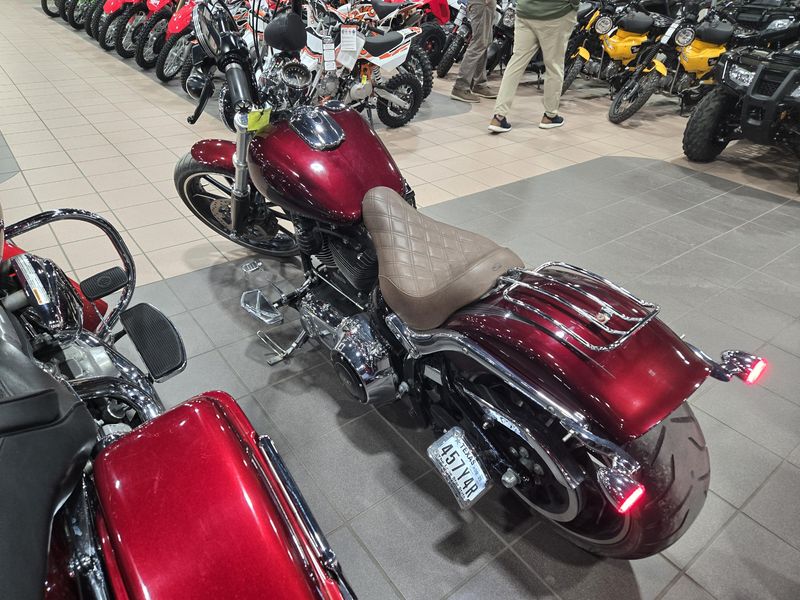 2015 HARLEY SOFTAIL BREAKOUTImage 5