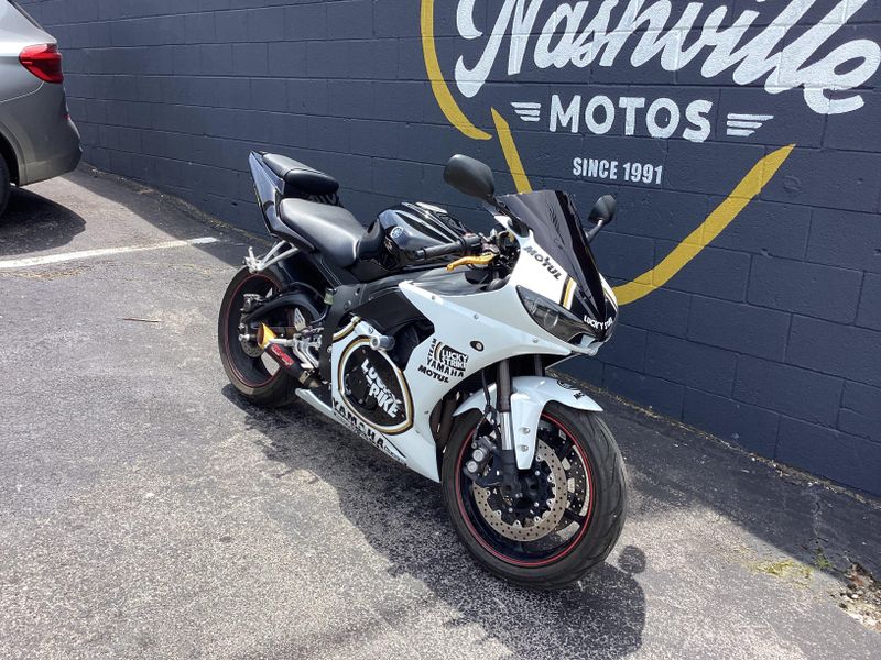 2005 Yamaha YZF R6 