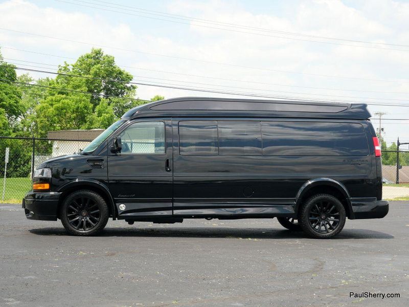 2020 GMC Savana Cargo Image 8
