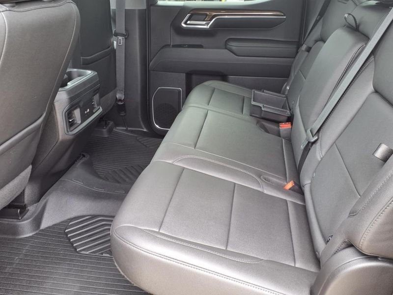 2023 Chevrolet Silverado 1500 RSTImage 14
